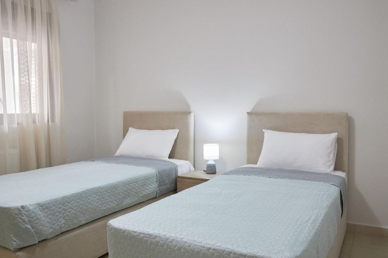 Pearl Apartments Ofrínion Dış mekan fotoğraf
