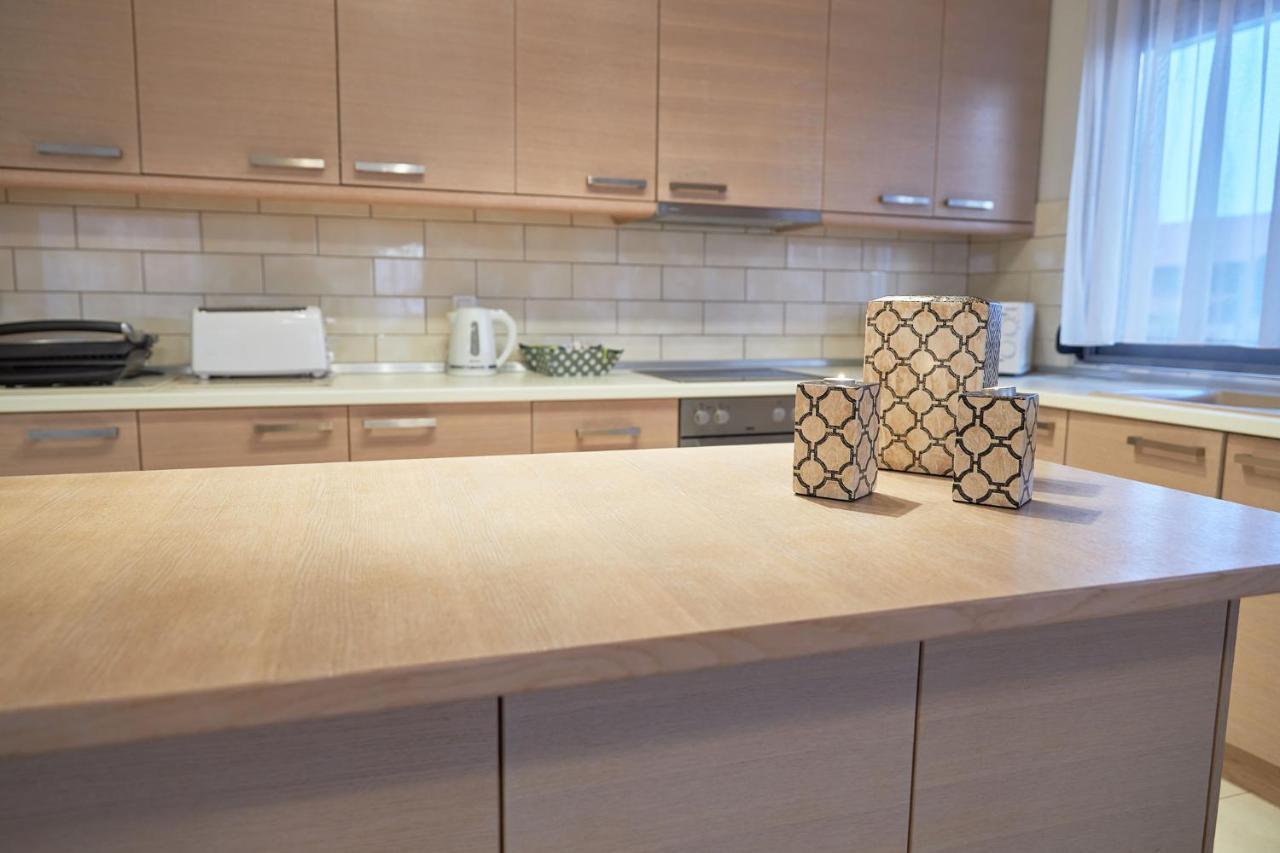 Pearl Apartments Ofrínion Dış mekan fotoğraf
